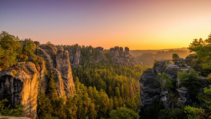 Sonnenaufgang in der S&auml;chsischen Schweiz
