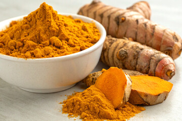 Turmeric rhizome with powder and paste