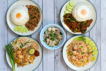 Noodles with pork and pork balls with soup Thai style.