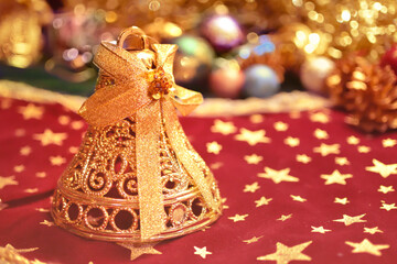ベルのクリスマスオーナメント　クリスマス飾りの背景装飾　パーティー