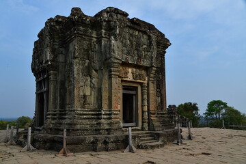 Naklejka premium カンボジア シェムリアップ遺跡群 プノン・バケン