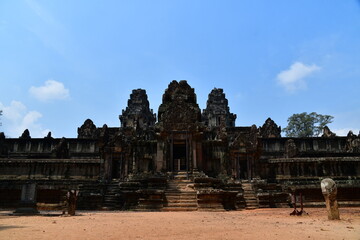 Naklejka premium カンボジア シェムリアップ遺跡群 タ・ケウ