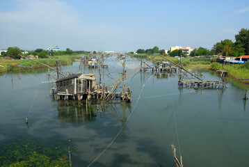 Obraz premium Kalimeras (fishing nets) on Ada Bojana river