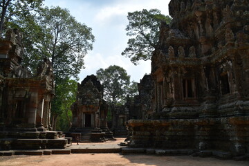 Naklejka premium カンボジア シェムリアップ遺跡群 チャウ・サイ・テヴォーダ