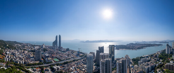 Fototapeta premium Panoramic View of Xiamen City Skyline and Bay
