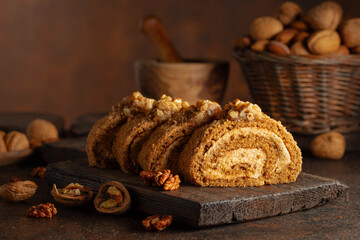 Walnut and buttercream roll: a traditional Oriental pastry.