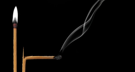 Abgeknicktes streichholz und intaktes Streichholz