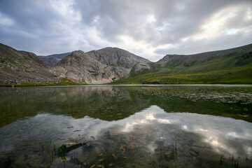 &Ccedil;inili G&ouml;l