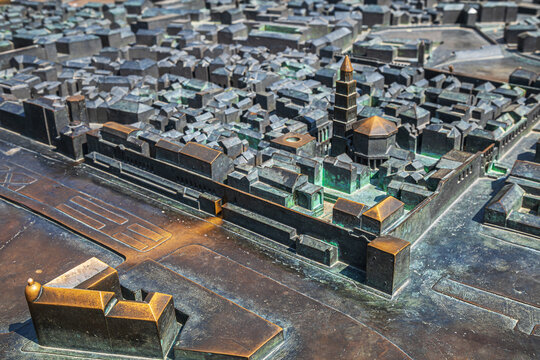 Bronze model of the historical core of the city of Split located in Split Riva, Obala Hrvatskog narodnog preporoda. Split, Croatia