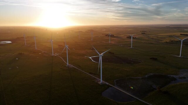 Atardeceres aerogeneradores y campos