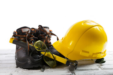 Safety equipment for work at construction sites