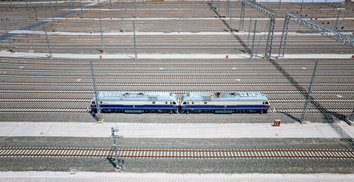 A Blue Train Among Parallel Tracks
