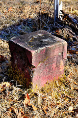 道志山塊の御正体山山頂　一等三角点
