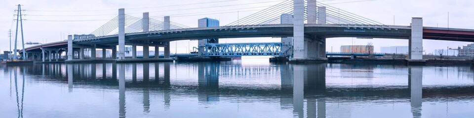 Tomlinson Suspension Bridge on Interstate 95 across the Quinnipiac River in New Haven Harbor, Connecticut, United States, a remarkable landmark of engineering and coastal landscape.