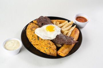 Tacu-tacu con huevo, peruvian food