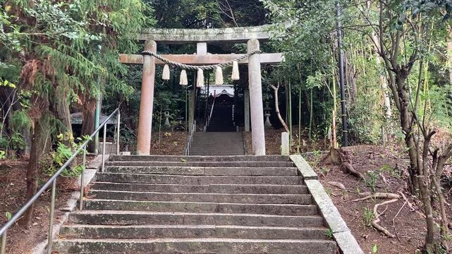 朝の多和神社4K映像 / Tawa Shrine in the Morning 4K