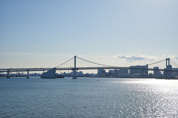 Naklejka premium 東京都 晴海客船ターミナルからのレインボーブリッジの眺め