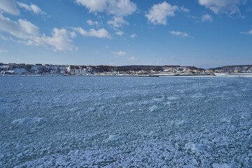 北海道　船上から見た網走港の流氷 © osap1111
