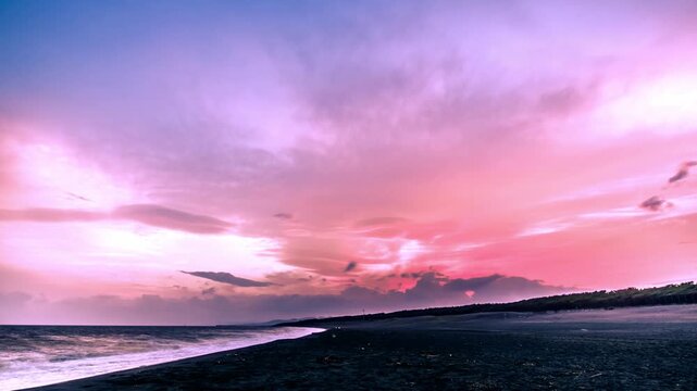 茅ヶ崎海岸の夕焼け雲（タイムラプス）