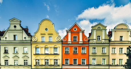 Fototapeta premium Close up view of the Town Hall and historic houses in Boleslawiec, Poland. Stunning masonry and facade details of the medieval city center in Europe.