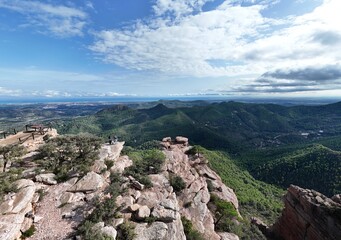 Imágenes panorámicas del Mirador del Garbí, en el corazón de la Sierra Calderona.