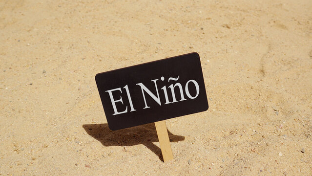 El Nino Effect on Global Climate - Heat Waves, Heavy Rainfall and Disrupted Weather Patterns Worldwide. Risks for Agriculture and Water Resources