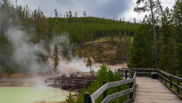 Yellowstone Hot Springs