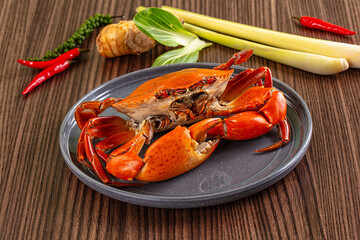 Gourmet Steamed orange wild crab