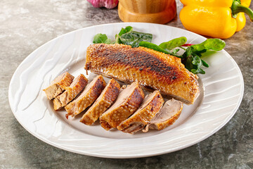 Roasted duck breast with slices