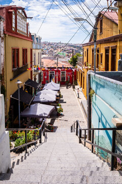 street view of valpairaso city, chile