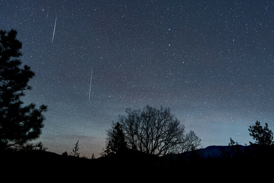 Geminids Meteor Shower Fireball Dec 13/14 2025