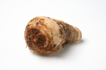 皮を剥いた里芋01