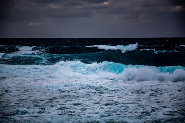 奄美大島の冬の海。