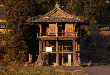 高知県宿毛市にある「浜田の泊屋」