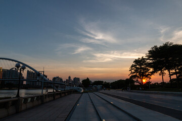 Fototapeta premium haixinsha bridge at sunset