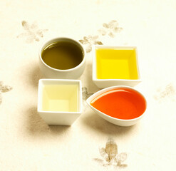 Aceite de oliva de colores