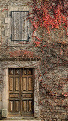 fa&ccedil;ade d' une maison en automne