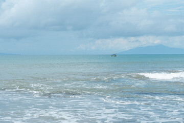 Fototapeta premium sea ​​view with boats and mountains