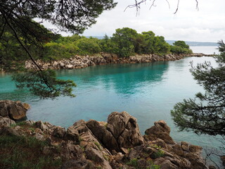 K&uuml;ste der Insel Krk , der Adria und der kroatischen K&uuml;ste