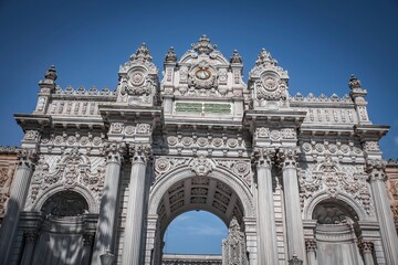 Obraz premium Dolmabahçe Palace and its surroundings Istanbul Türkiye August 10, 2025