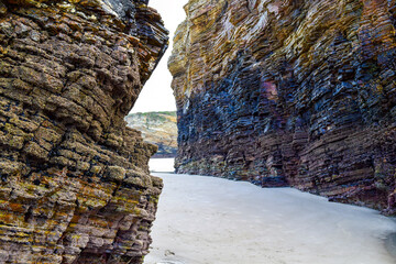 Acantilados en la arena
