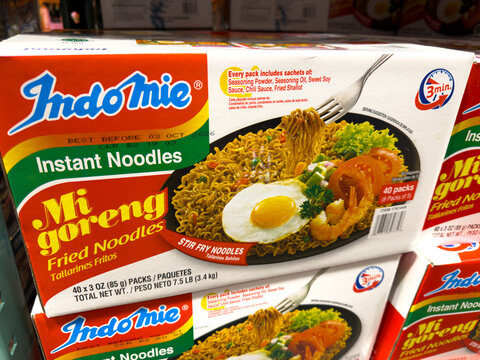 Indomie Mi Goreng Instant Noodles Box Display