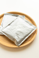 レトルト食品　レトルトパック