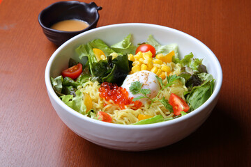 北海道名物ラーメンサラダ