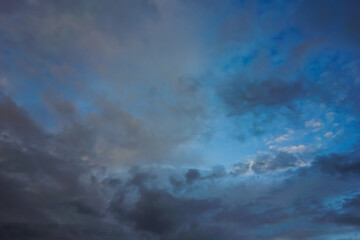 Obraz premium Clouds in the blue sky, Panoramic stage by light background during the summer day.