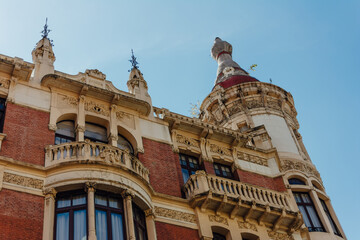 Obraz premium Elegant historic building with brick facade in Oviedo, Asturias, Spain