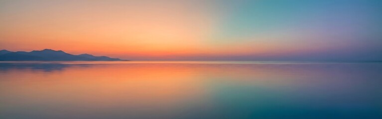 Obraz premium Minimalist Gradient Seascape at Dawn