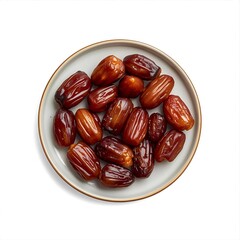 Obraz premium Top-down view of a small plate filled with shiny, succulent Medjool dates on a white background. Essential food for breaking fast (Iftar) during Ramadan.