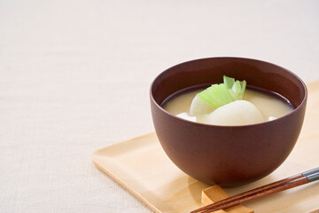 かぶ入りの白味噌仕立てのお味噌汁