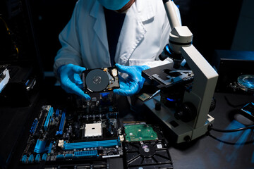 Obraz premium Repairing and upgrade mobile phone, electronic, computer hardware and technology concept.